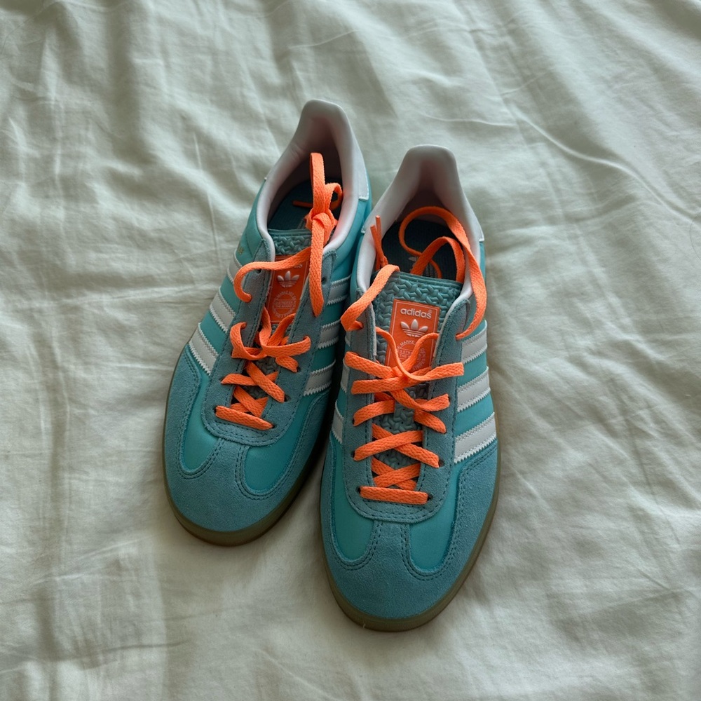 Adidas Gazelle Sneakers